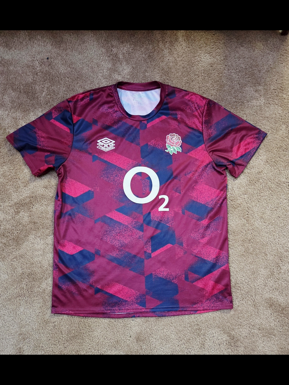 Umbro England Rose O2 Training Jersey - Maroon & Navy